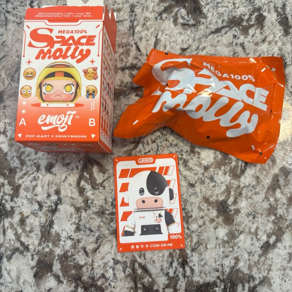 Pop Mart Space Molly Emoji- Cow on Me